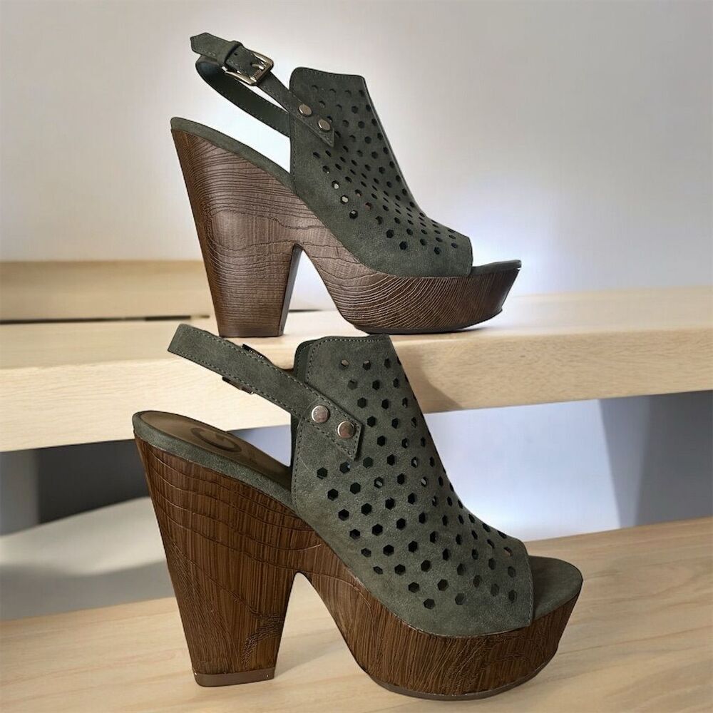 G by Guess Women's Boho Olive Green Laser Cut Peep-Toe Wedge Sandals Size 8M